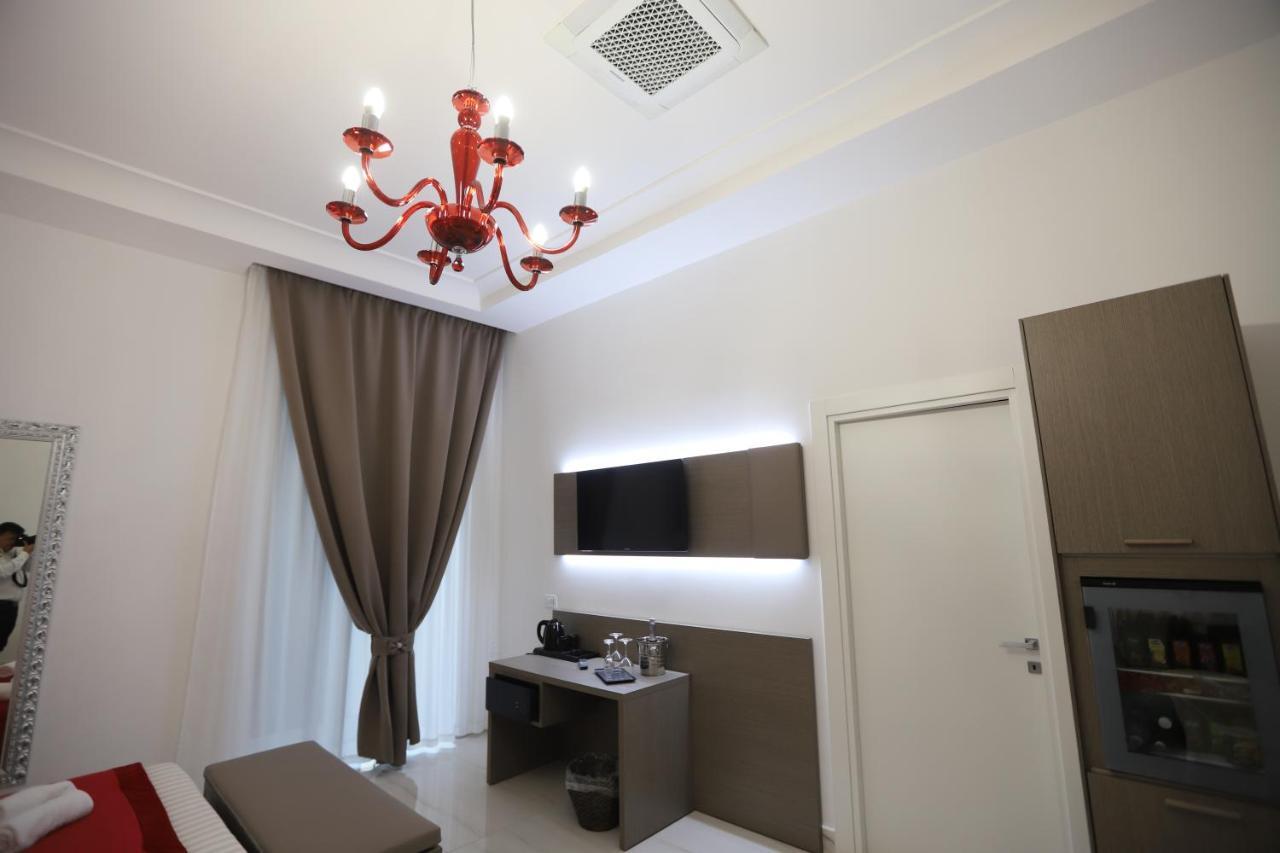 Mecla Suites Наполи Екстериор снимка